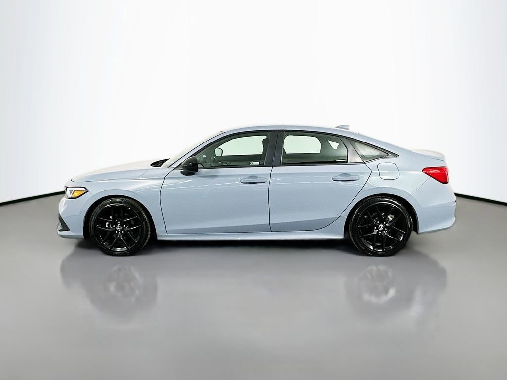 Used 2023 Honda Civic Sport image 5