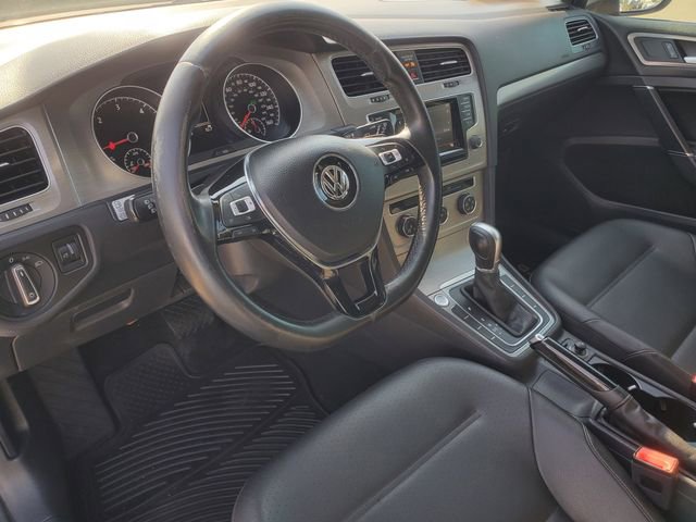 Used 2015 Volkswagen Golf TDI S FWD image 11