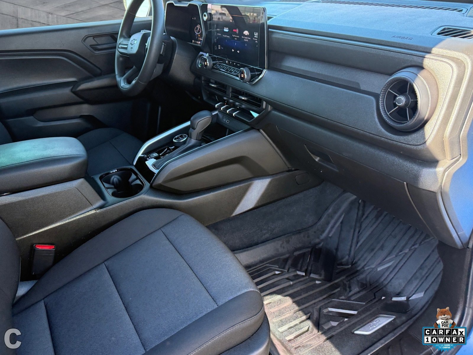 Certified 2025 Chevrolet Colorado Trail Boss w/ LPO, Tailgate Decal Package image 9