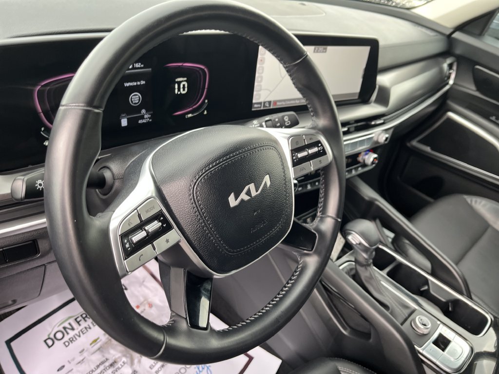 Certified 2023 Kia Telluride LX FWD image 14