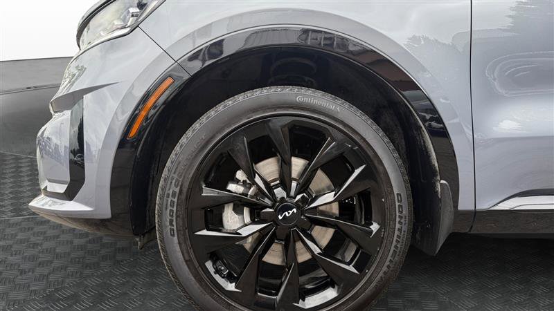 Used 2023 Kia Sorento SX AWD/4WD image 9