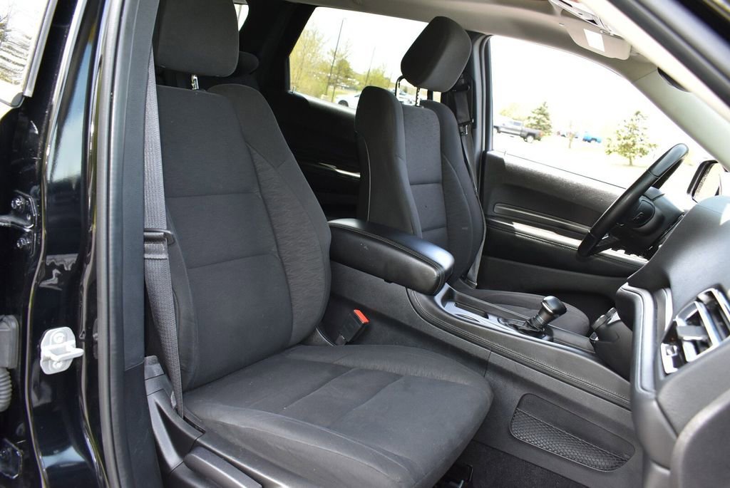 Used 2022 Dodge Durango SXT w/ Anodized Platinum Package AWD/4WD image 27