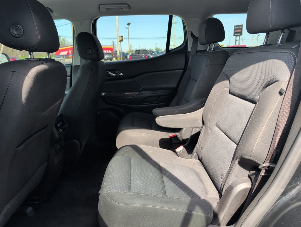 Used 2021 GMC Acadia SLE w/ Driver Convenience Package image 18