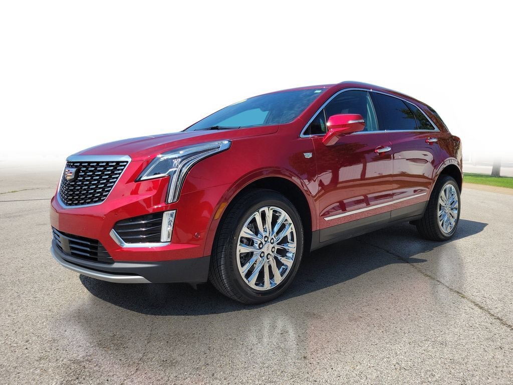 Used 2021 Cadillac XT5 Premium Luxury AWD/4WD image 2