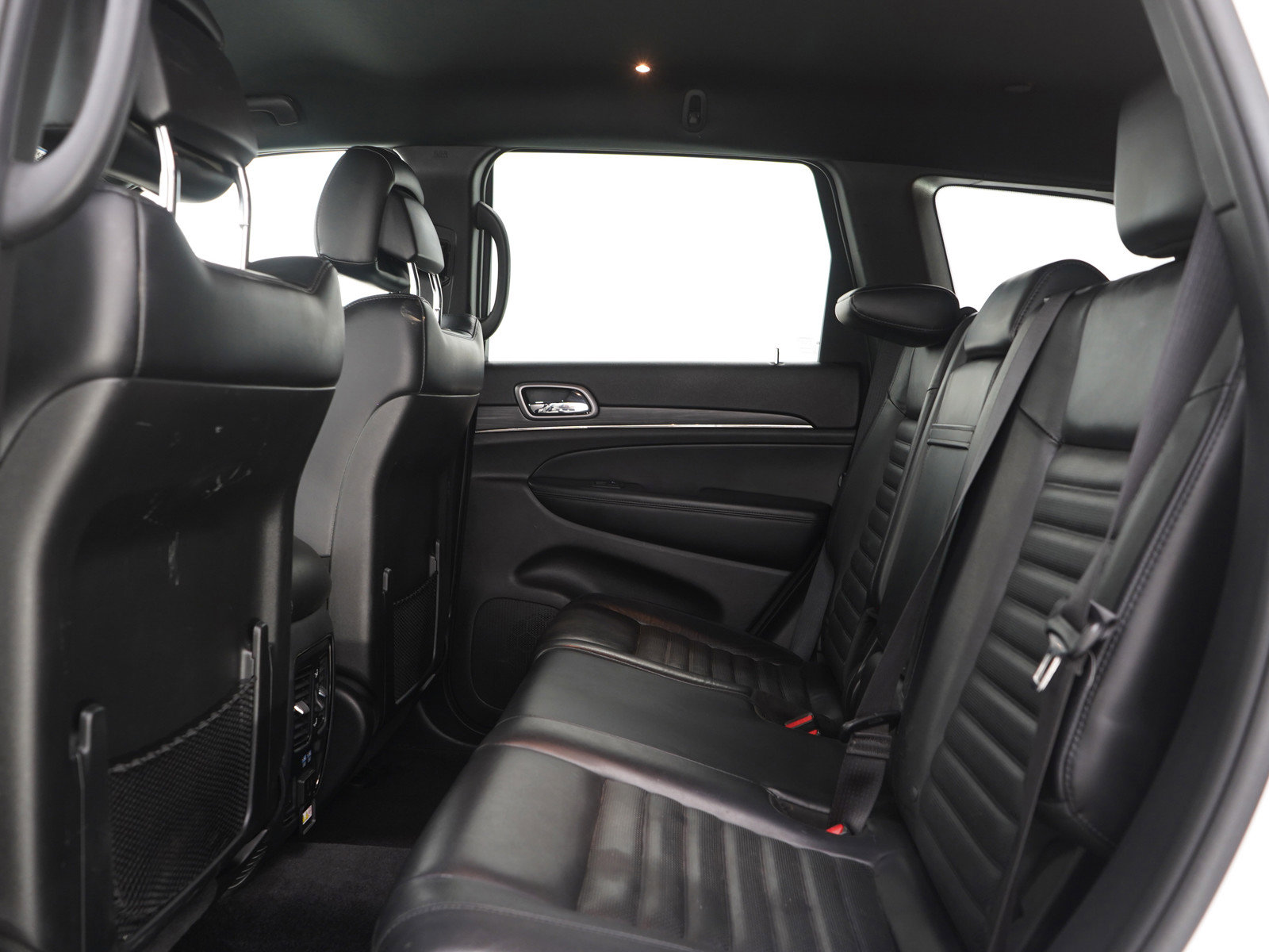 Used 2019 Jeep Grand Cherokee Limited X image 18