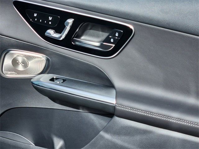 Certified 2026 Mercedes-Benz GLC 300 4MATIC image 17