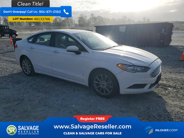 Used 2017 Ford Fusion SE w/ Fusion SE Technology Package image 5