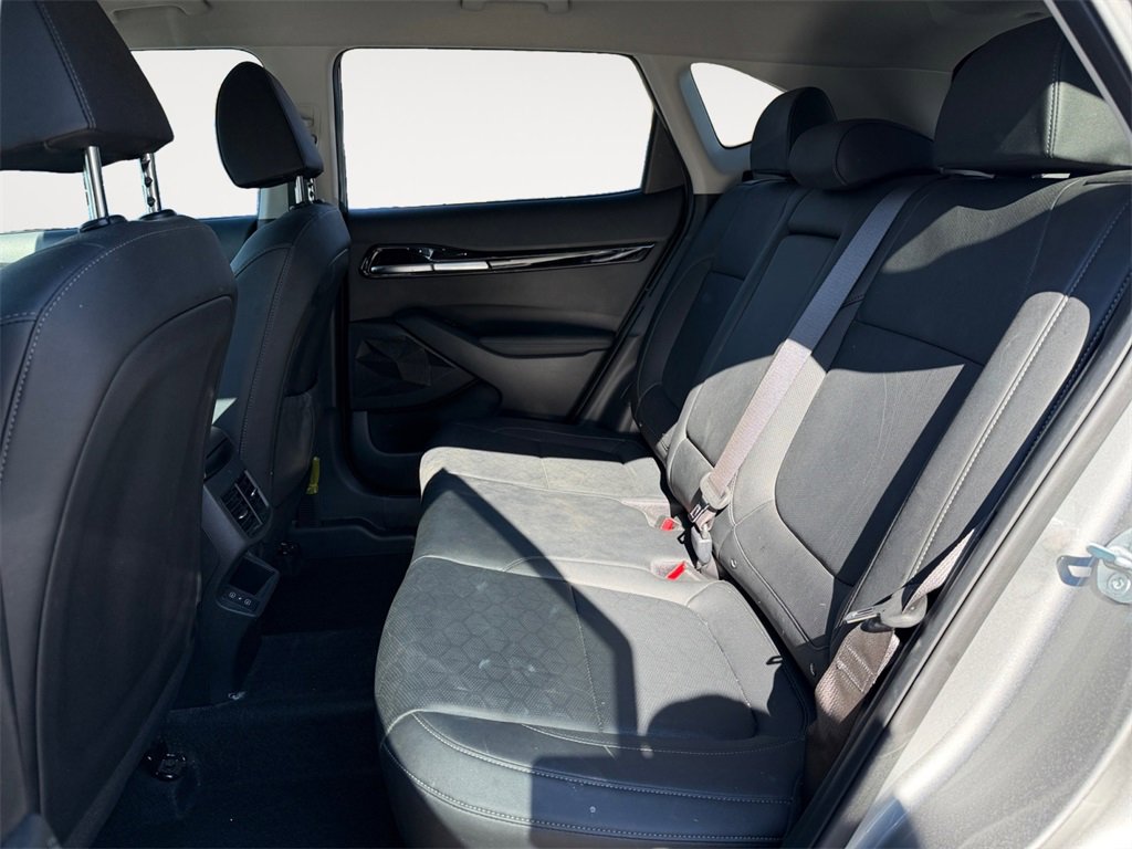 Used 2024 Kia Seltos EX image 15