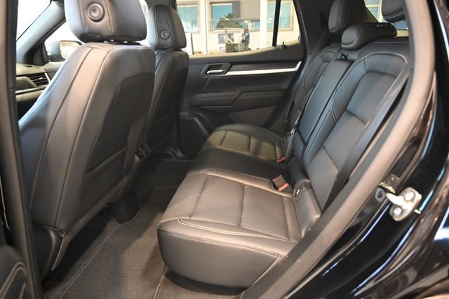 New 2026 GMC Terrain Elevation w/ Elevation Premium Package AWD/4WD image 11