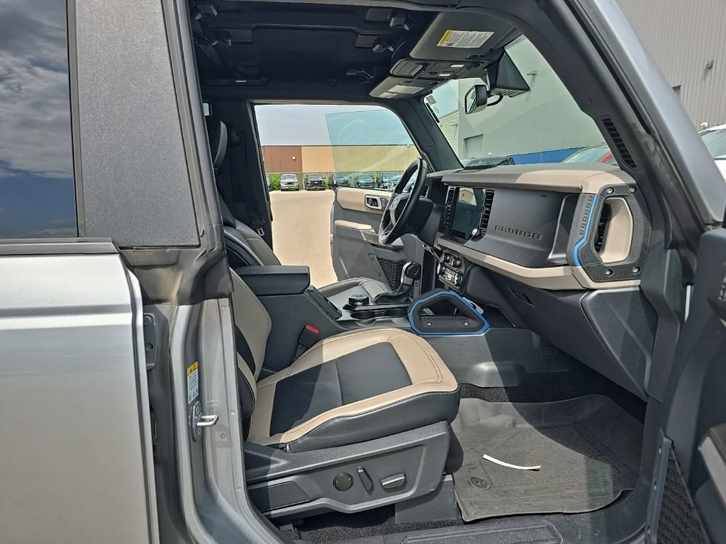 Used 2023 Ford Bronco Wildtrak AWD/4WD image 13