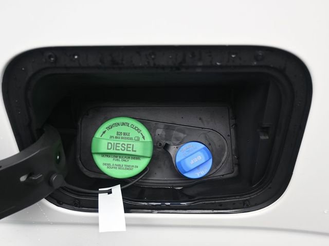 New 2026 Ford F250 Platinum w/ Tremor Off-Road Package image 34