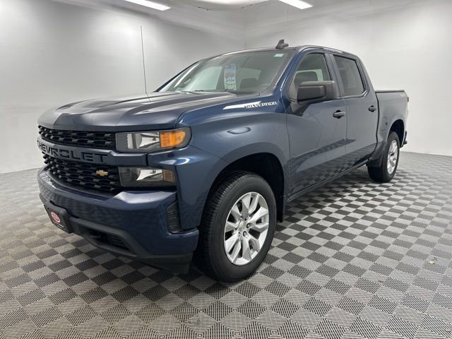 Used 2021 Chevrolet Silverado 1500 Custom image 3