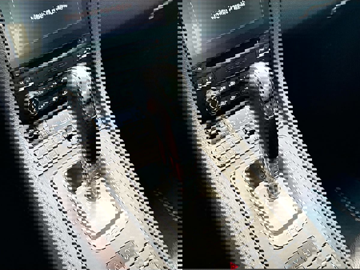 Used 2019 Porsche 718 Cayman GTS image 16