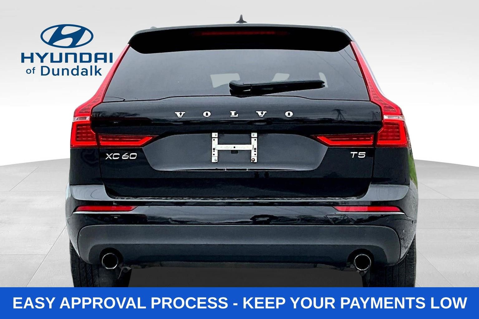 Used 2019 Volvo XC60 T5 Momentum w/ Premium Package image 6