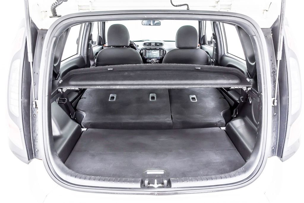 Used 2014 Kia Soul + image 37