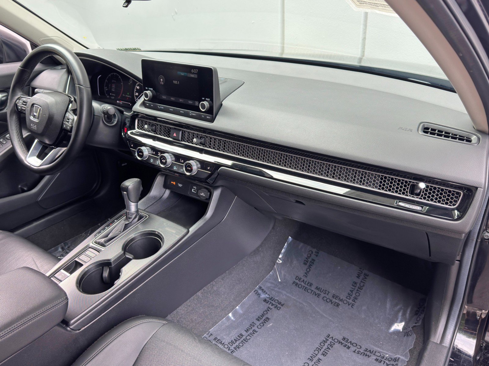 Used 2024 Honda Civic EX-L image 14