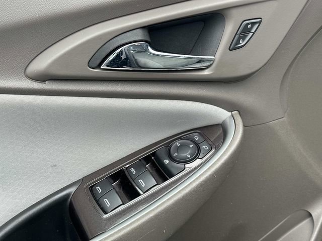 Used 2023 Chevrolet Malibu LT FWD image 15
