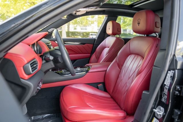 Used 2022 Maserati Levante Modena image 46