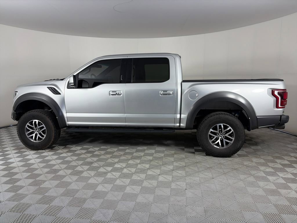 Used 2018 Ford F150 Raptor w/ Equipment Group 802A Luxury AWD/4WD image 4