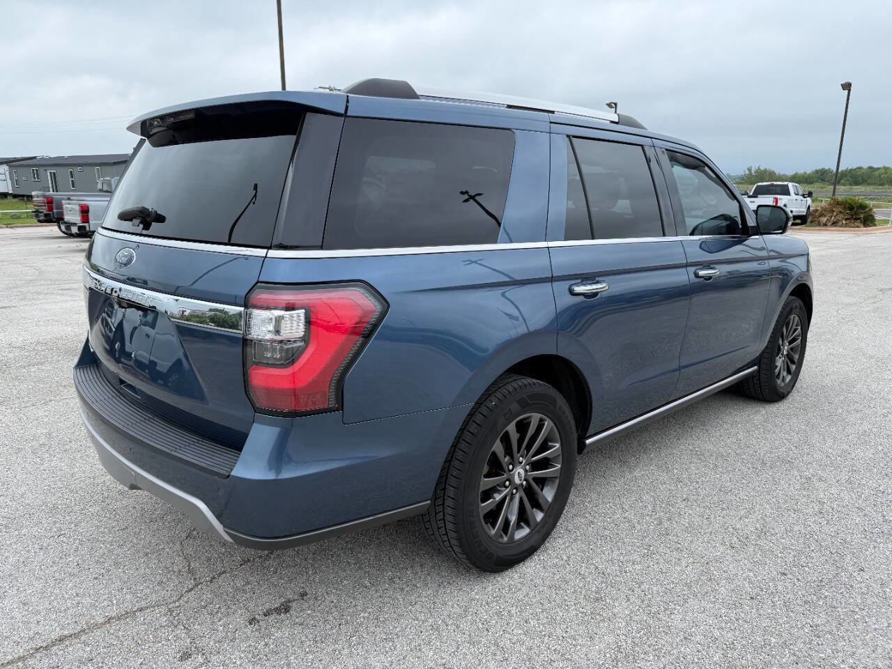 Used 2020 Ford Expedition Limited RWD image 5
