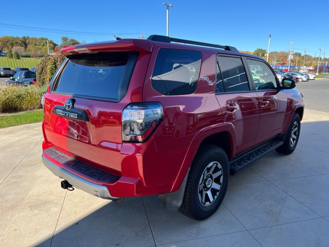Used 2023 Toyota 4Runner TRD Off-Road Premium w/ Moonroof Package AWD/4WD image 9