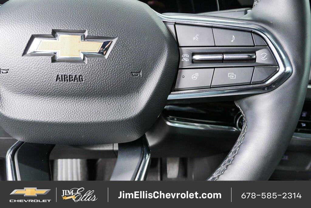 Certified 2025 Chevrolet Equinox LT FWD image 11