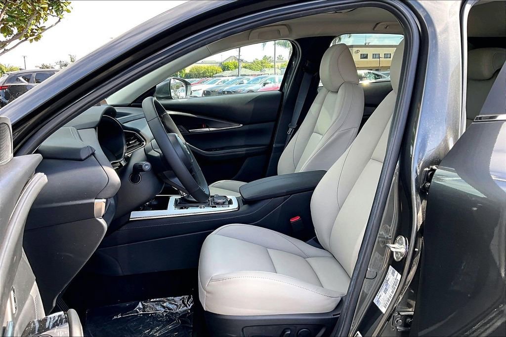 Used 2025 MAZDA CX-30 AWD 2.5 S w/ Preferred Package image 14