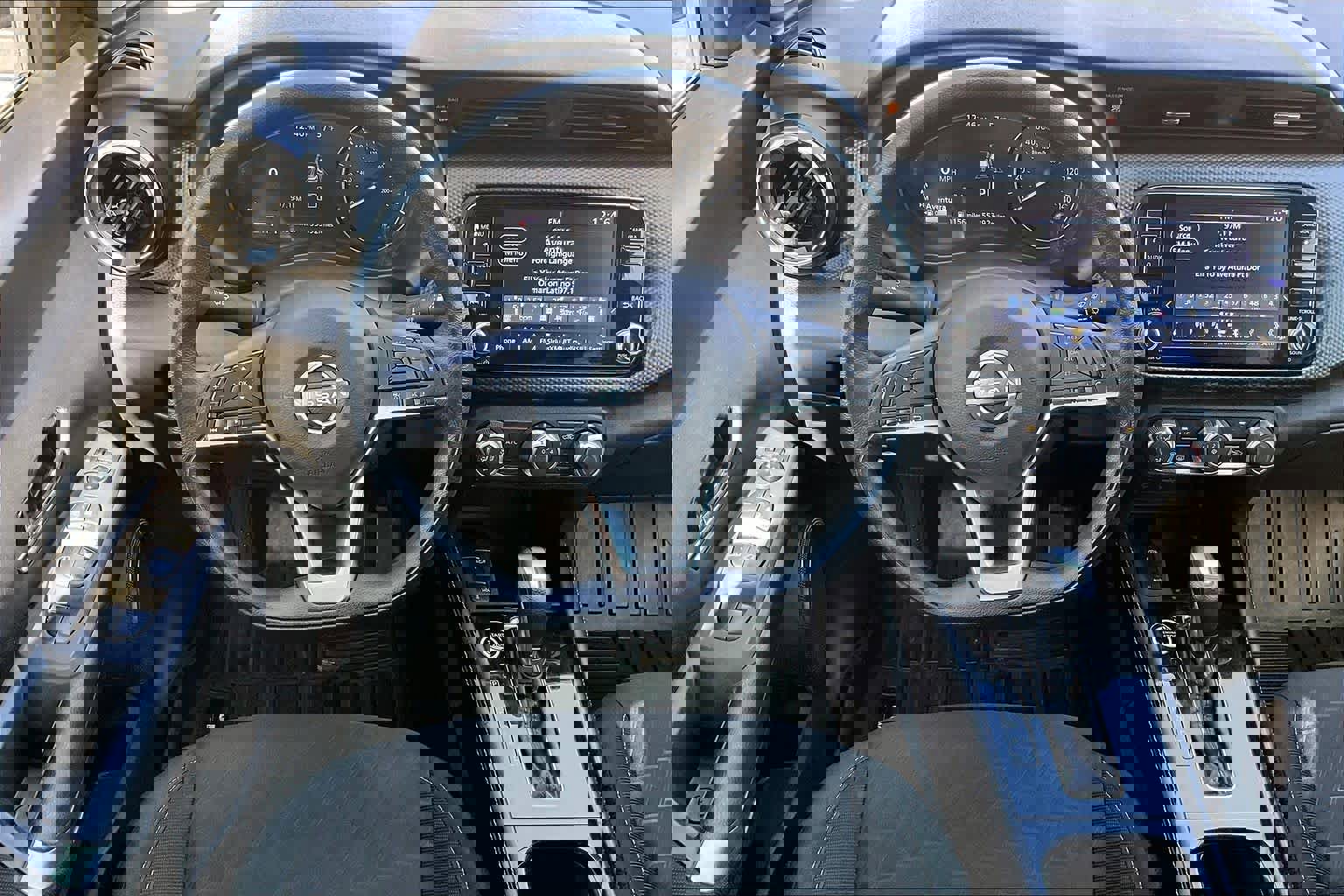 Used 2024 Nissan Kicks SV image 6