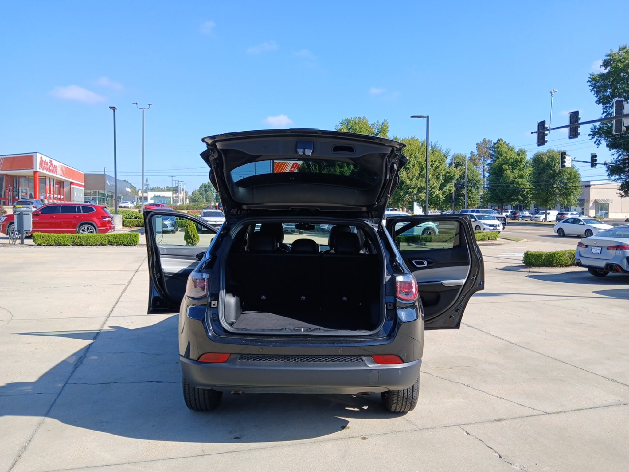 Used 2025 Jeep Compass Limited AWD/4WD image 23