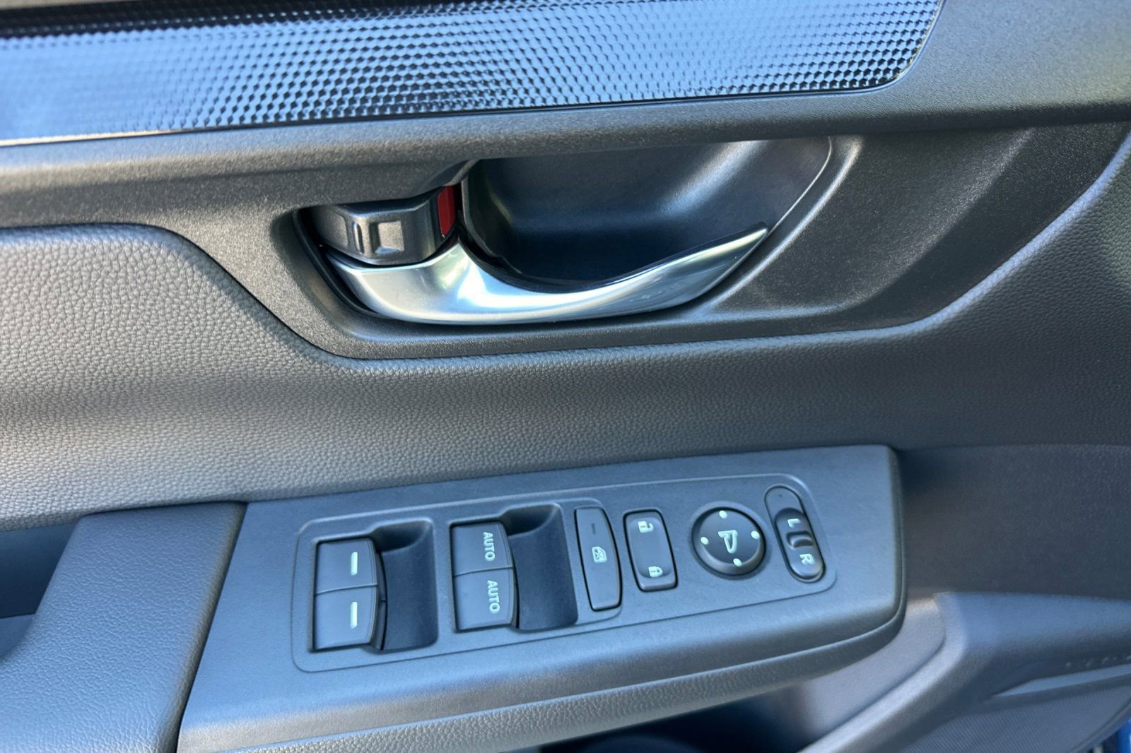 Used 2026 Honda CR-V Sport image 10