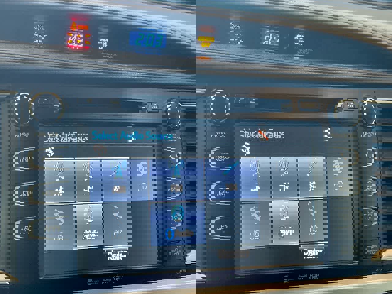 Used 2018 Toyota Highlander XLE image 16