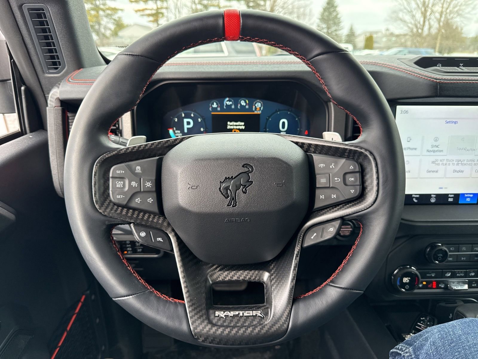 New 2025 Ford Bronco Raptor w/ Interior Carbon Fiber Pack image 21