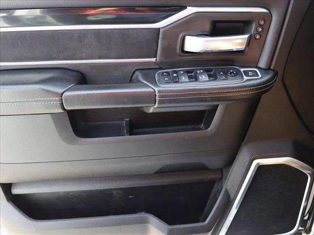 Used 2020 RAM 2500 Laramie w/ Night Edition AWD/4WD image 11