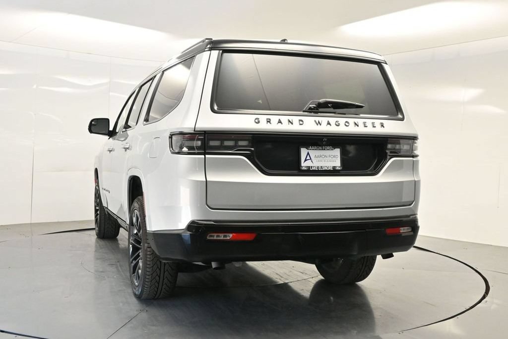 Used 2024 Jeep Grand Wagoneer Series II Obsidian w/ Quick Order Packagew 28T AWD/4WD image 8