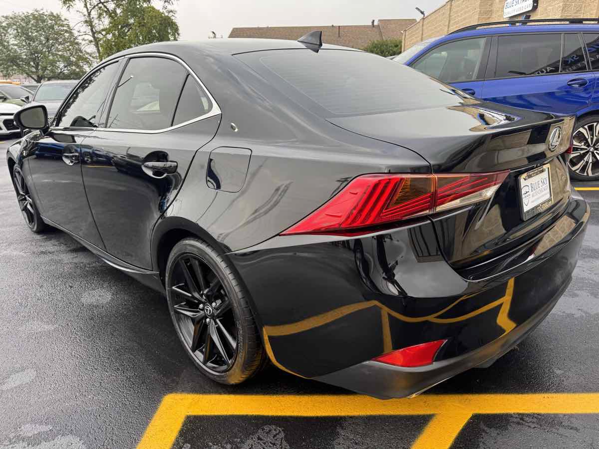 Used 2018 Lexus IS 300 F Sport w/ F Sport Package AWD/4WD image 7