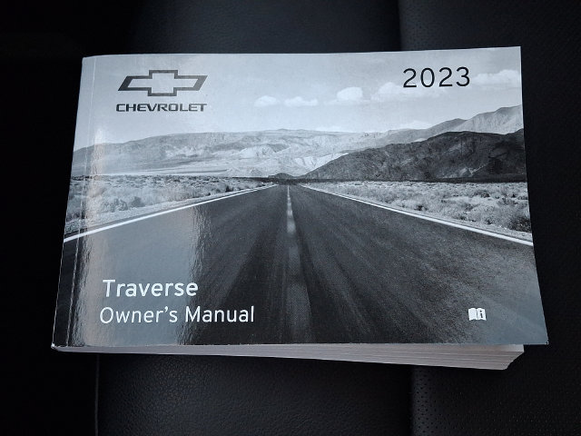 Used 2023 Chevrolet Traverse RS w/ LPO, Floor Liner Package AWD/4WD image 27