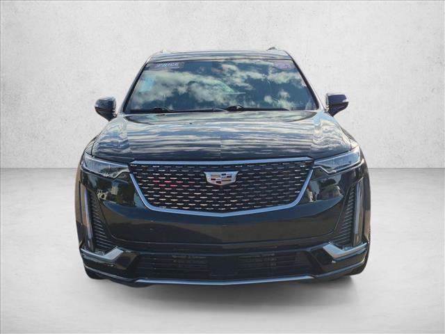 Used 2021 Cadillac XT6 Premium Luxury w/ Platinum Package AWD/4WD image 2