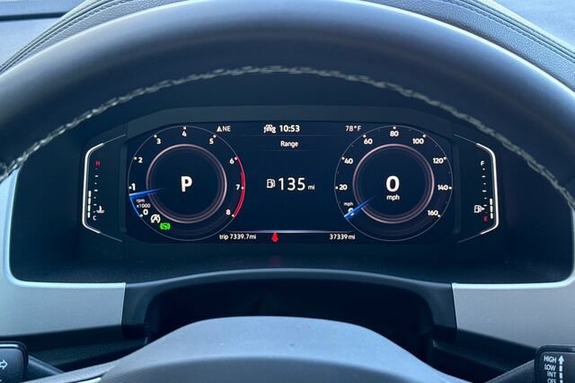 Certified 2023 Volkswagen Atlas Cross Sport SE w/ Black Wheel Package image 24