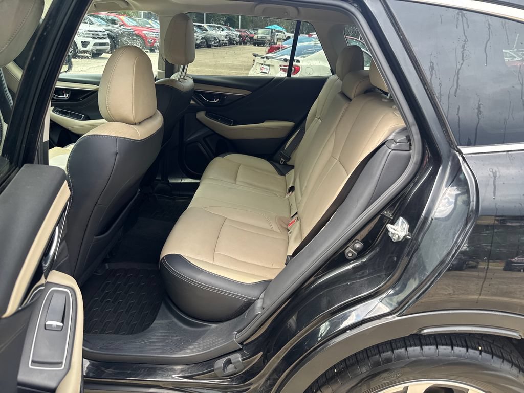 Used 2022 Subaru Outback Limited AWD/4WD image 17