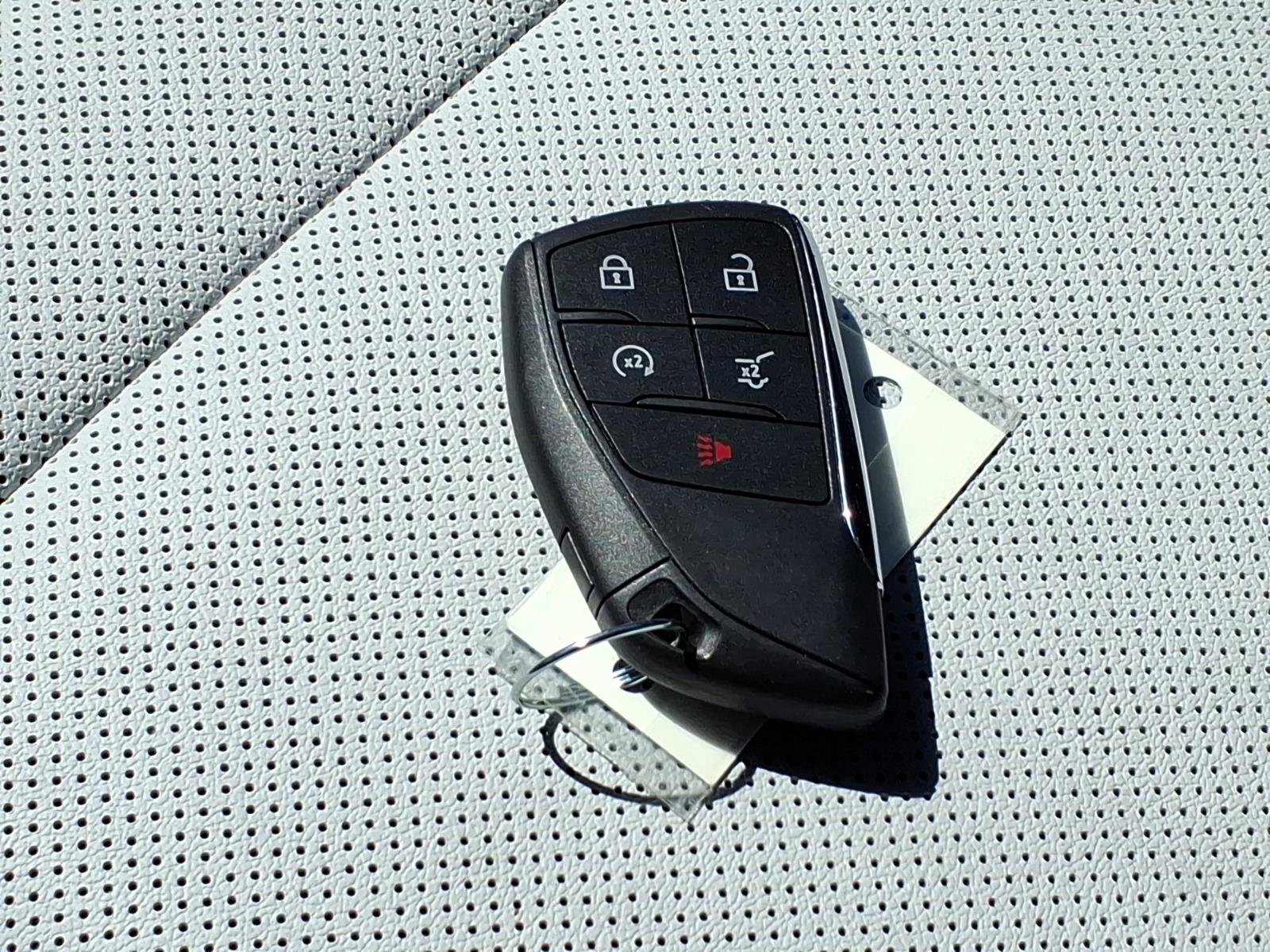 Used 2025 Chevrolet Equinox EV LT FWD image 22