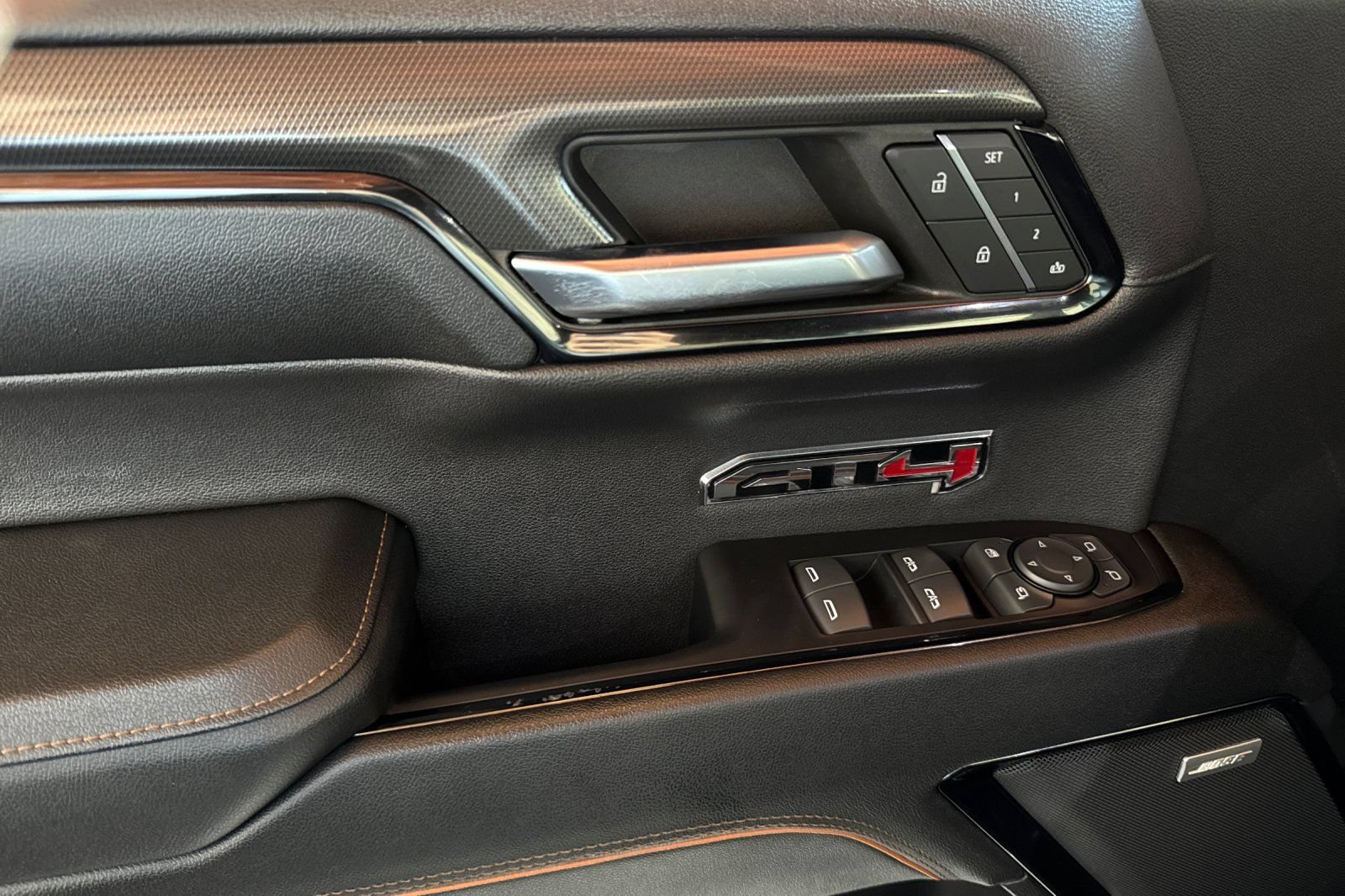 Certified 2023 GMC Sierra 1500 AT4 w/ AT4 Preferred Package AWD/4WD image 11