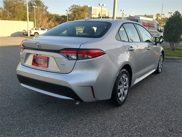 Certified 2022 Toyota Corolla LE image 4