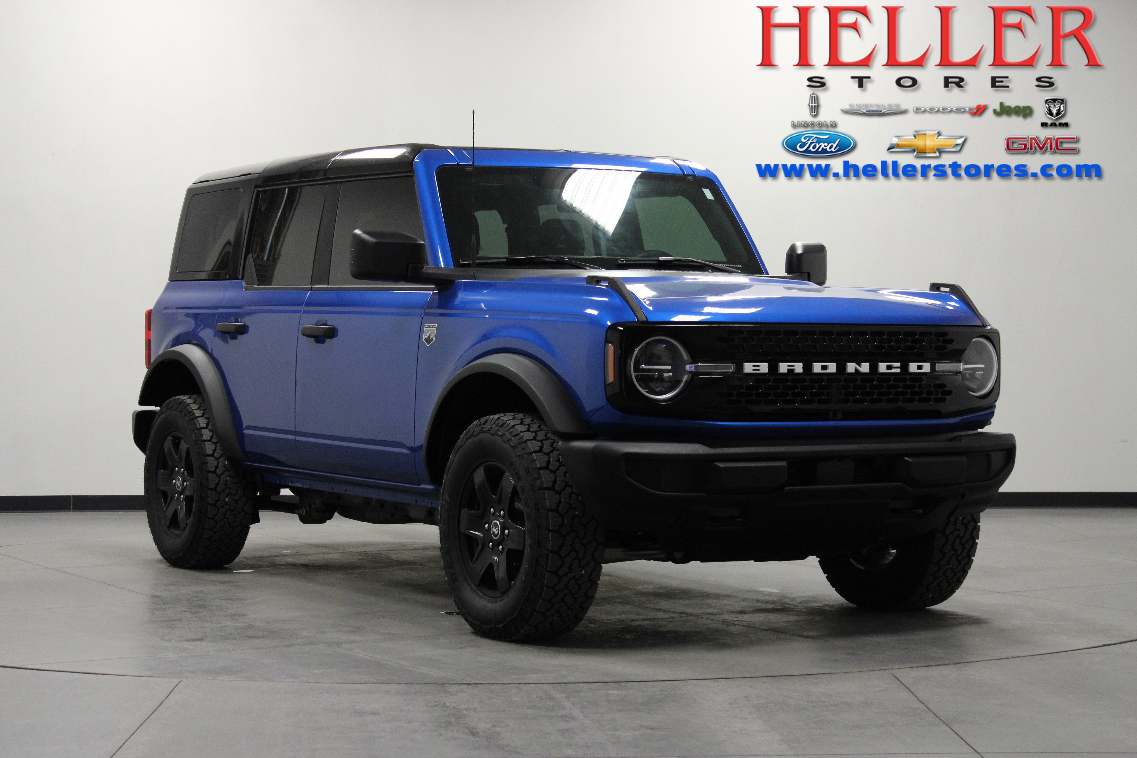 Used 2025 Ford Bronco Big Bend image 1