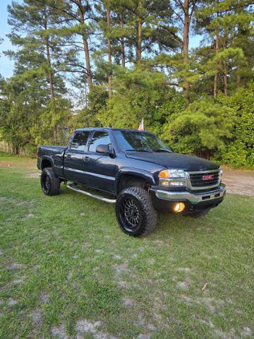 Used 2005 GMC Sierra 2500 SLT