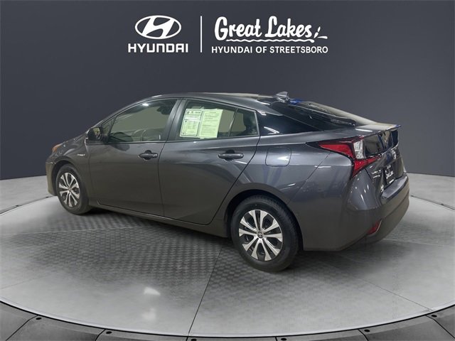 Used 2021 Toyota Prius XLE image 3