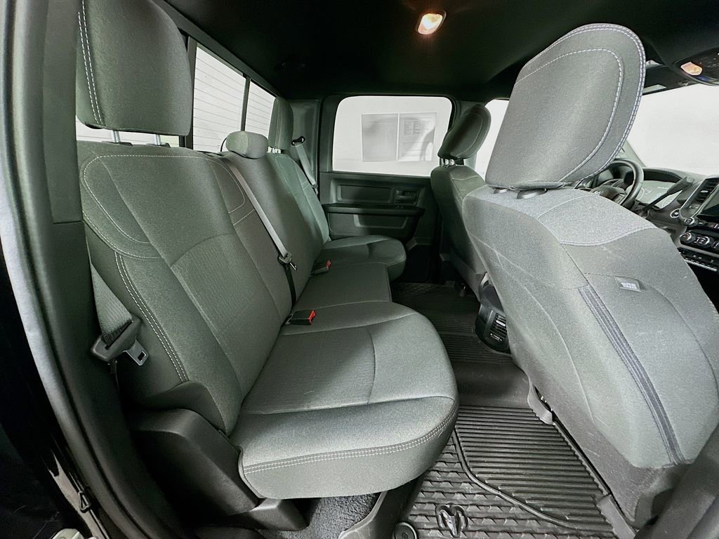 Certified 2024 RAM 3500 Tradesman w/ Chrome Appearance Group AWD/4WD image 37