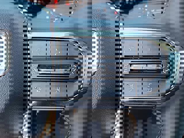 New 2026 GMC Acadia Elevation image 19