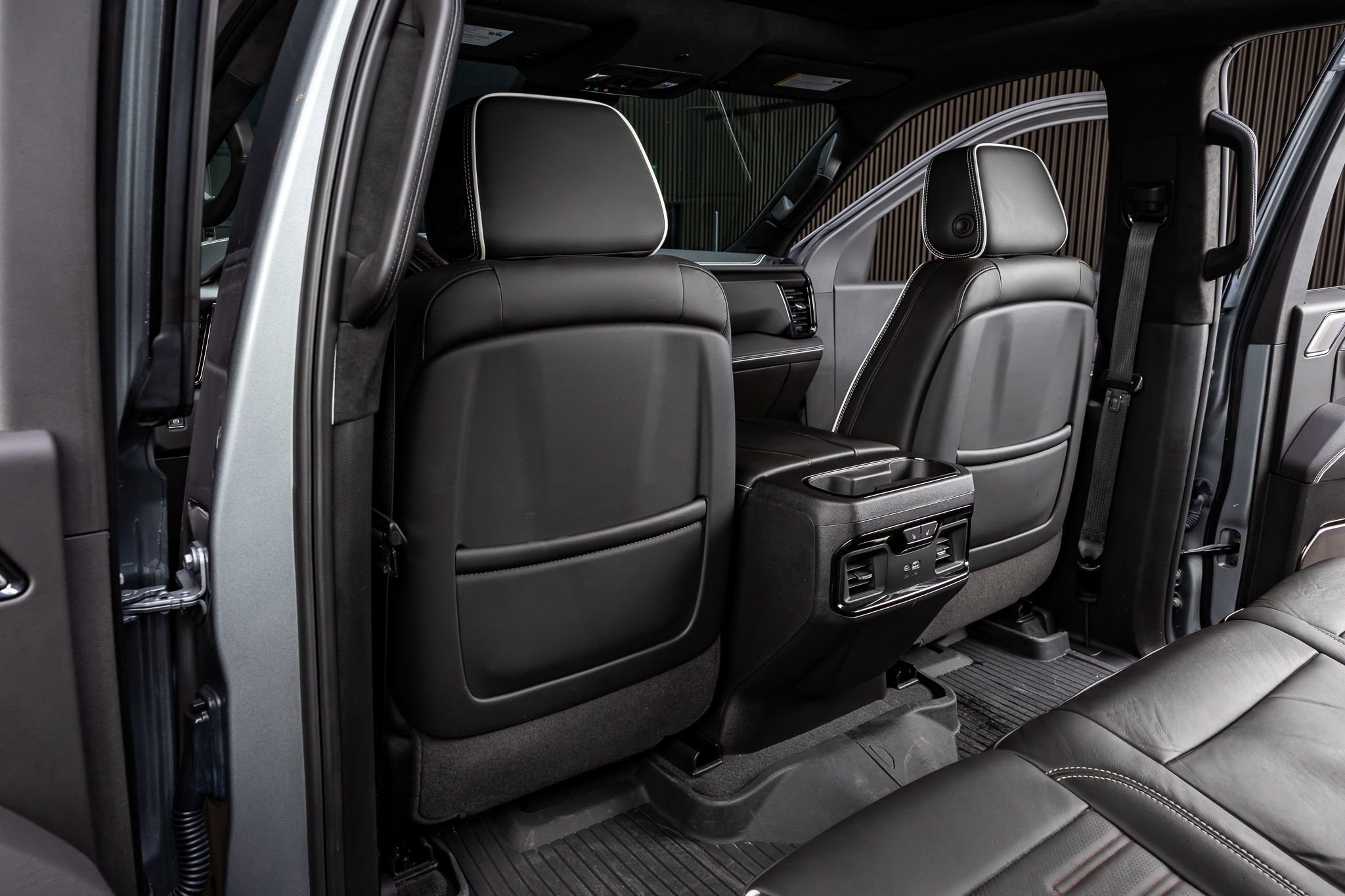 Used 2024 GMC Sierra 1500 AT4X w/ AT4X AEV Edition image 32