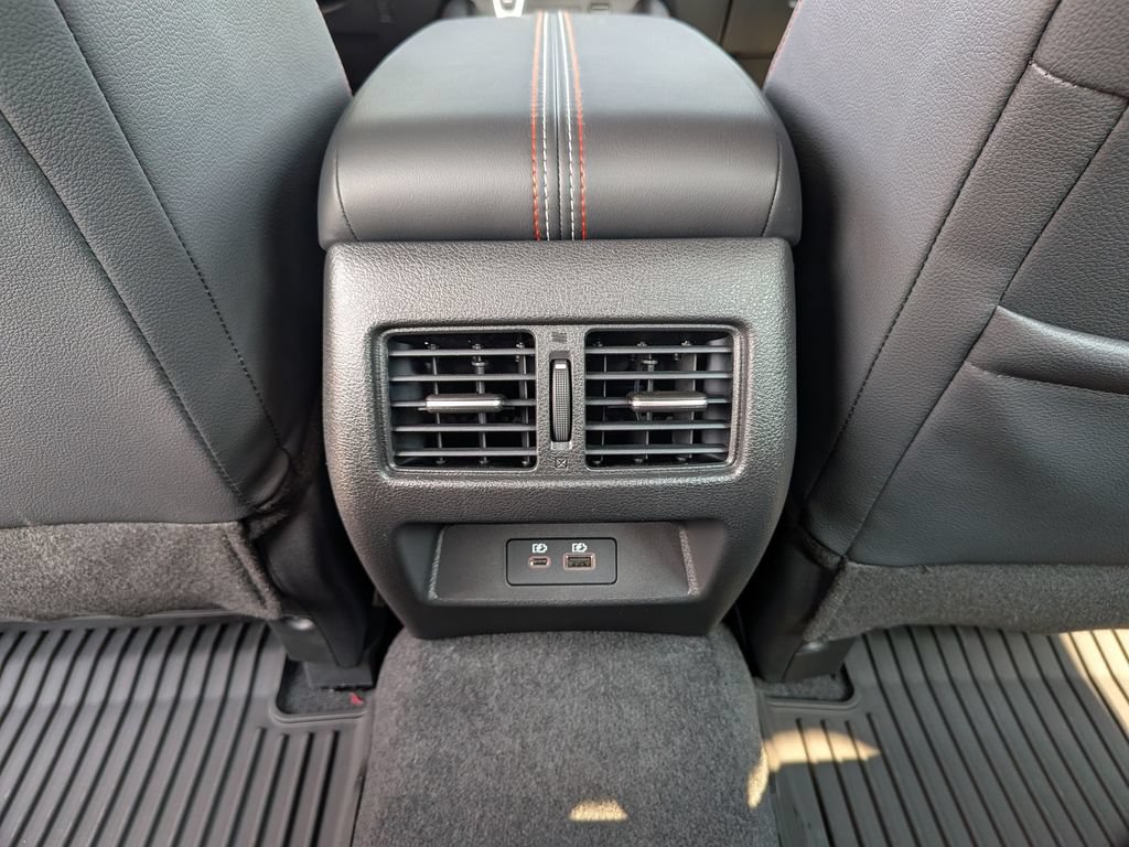 New 2026 Nissan Altima 2.5 SR w/ SR Premium Package FWD image 36