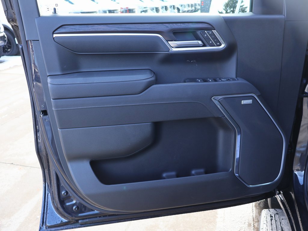 New 2026 GMC Sierra 1500 SLT w/ SLT Premium Plus Package image 12